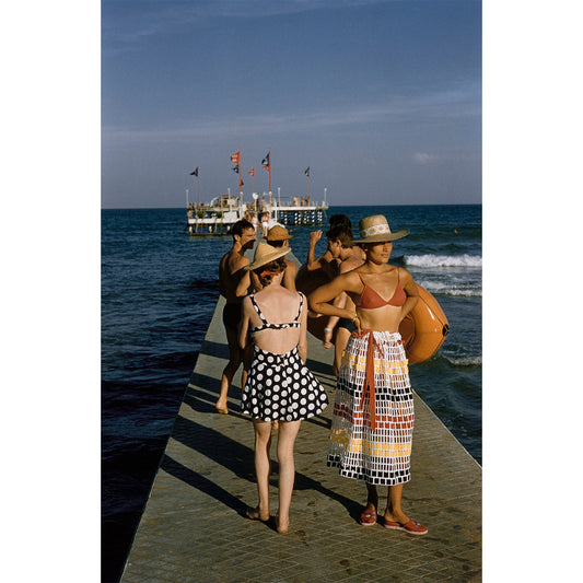 Slim Aarons "Lido Life" Photograph